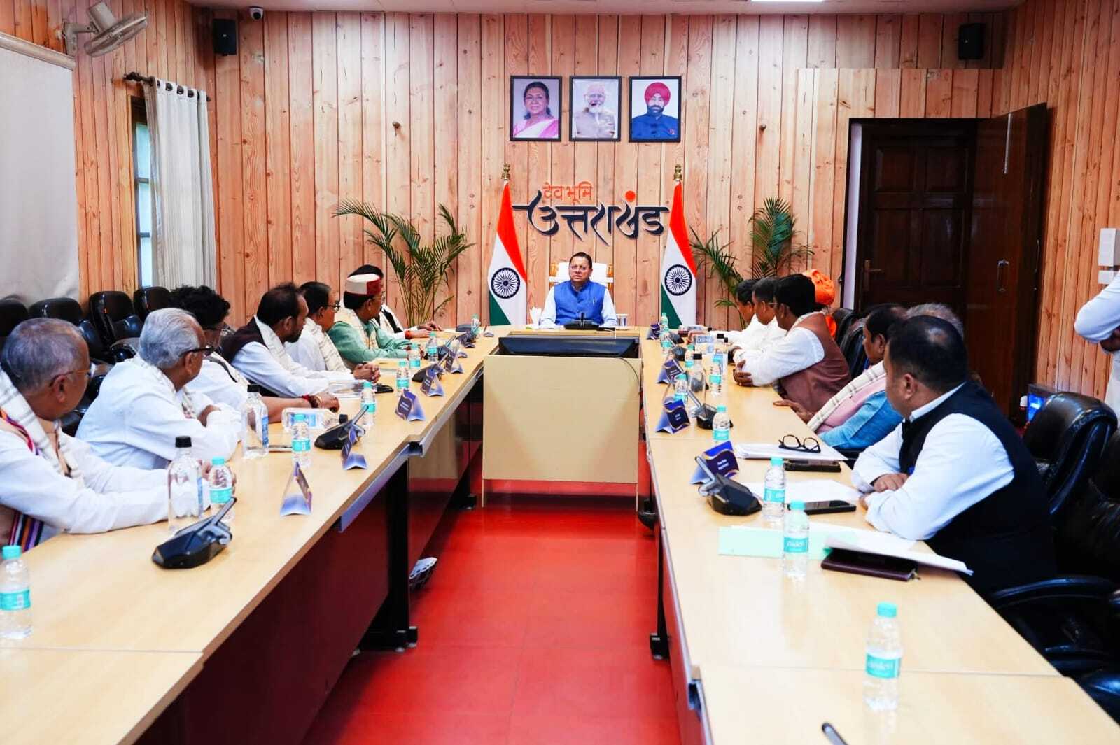 ओबीसी वेलफेयर पार्लियामेंट्री कमेटी के साथ सीएम की बैठक