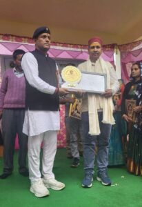 रिंगाल मैन राजेंद्र बड़वाल गौरादेवी पुरस्कार से हुए सम्मानित रिंगाल को दी नई पहचान