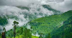 उत्तराखंड में गर्मी और उमस ने बढ़ाई लोगों की परेशानी 25 जून तक मानसून आने की संभावना