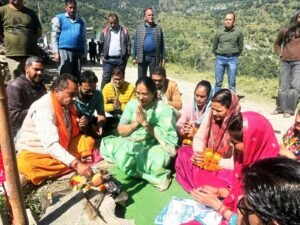 रुद्रप्रयाग : ताला–बरंगाली मोटर मार्ग के सुधारीकरण की दिशा में बड़ा कदम, ₹3.16 करोड़ के कार्य का विधायक आशा नौटियाल ने किया भूमिपूजन
